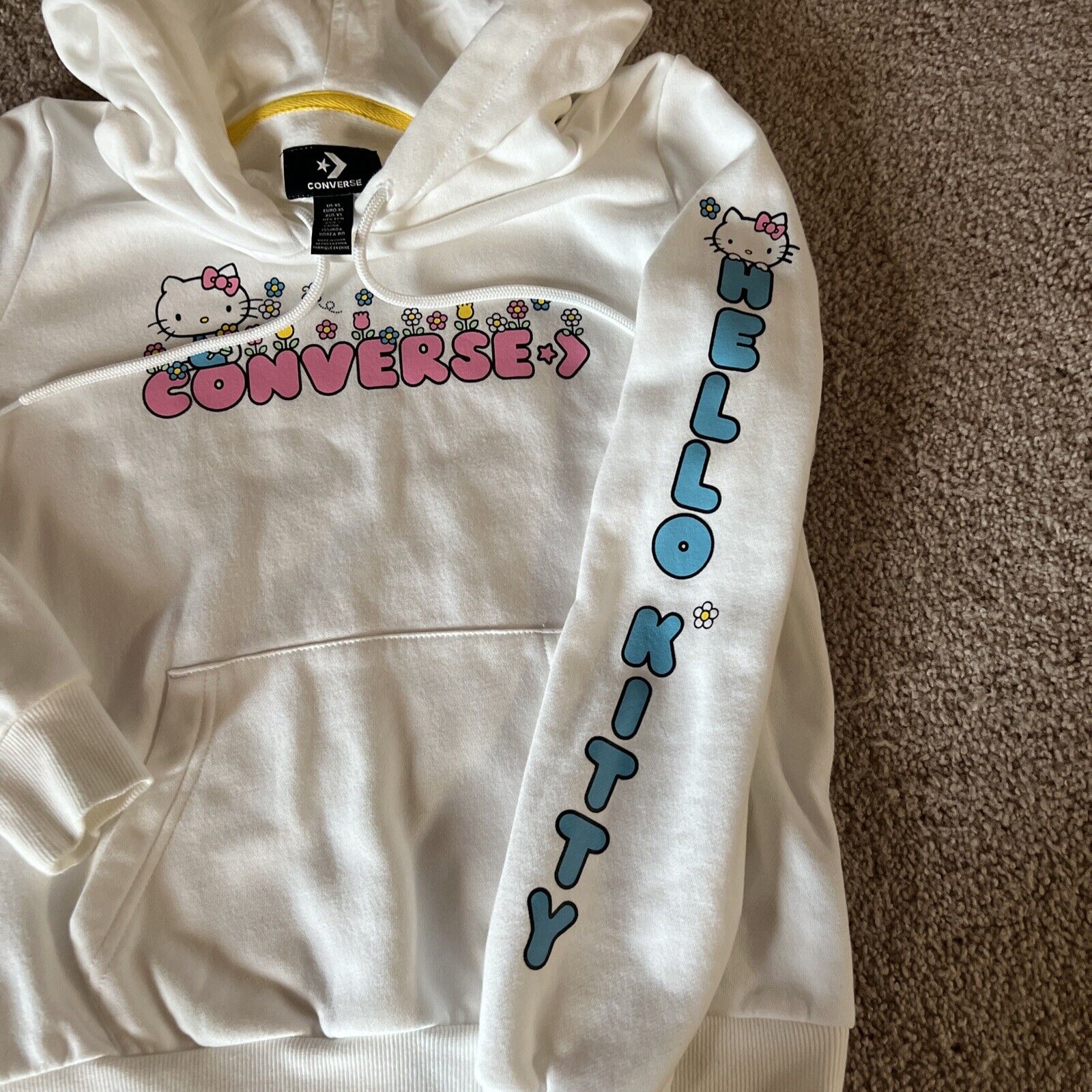 Converse Hello Kitty Fleece Sweatshirt Hoodie XS … - image 3