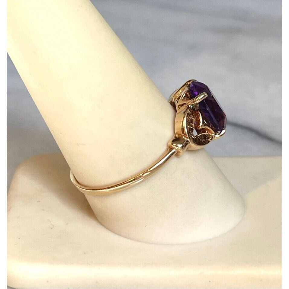 14K YELLOW GOLD  AND AMETHYST RING SIZE 9.75 SKY - image 3