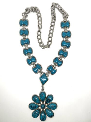 VTG Faux Turquoise Statement Necklace