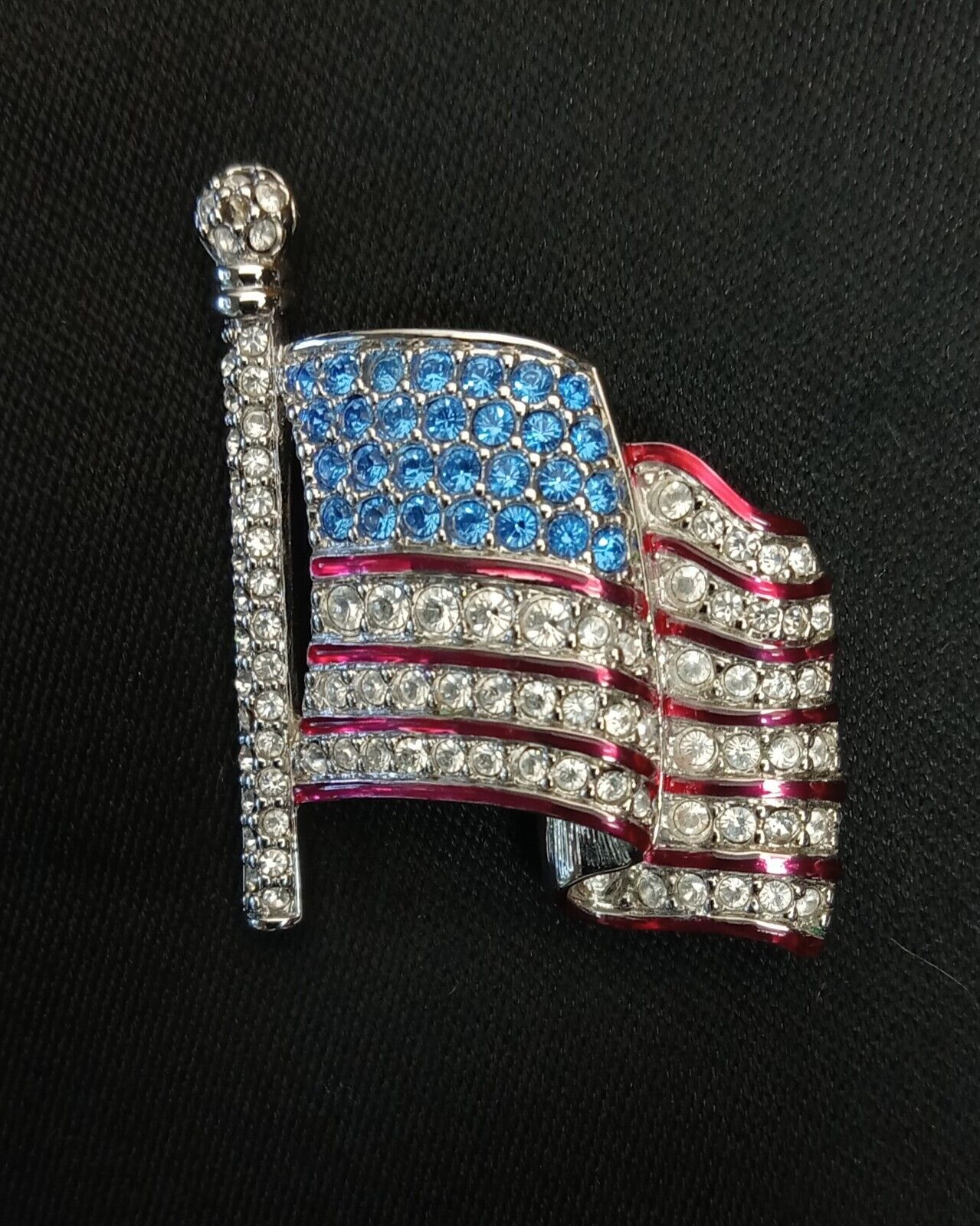 American Flag Swarovski Crystal Vintage Pin Brooc… - image 1