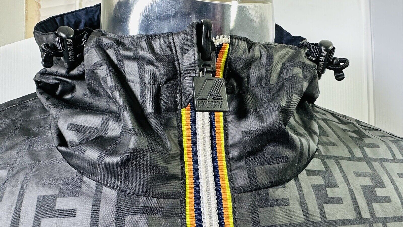 Fendi Monogram K-Way Reversible Jacket  Size L - image 11