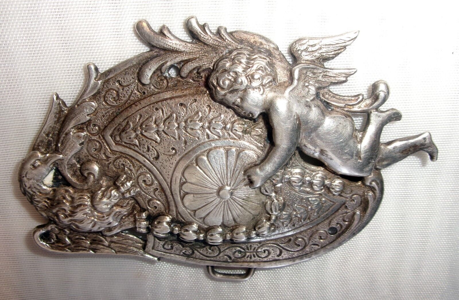 Stunning Victorian antique repousse Angel & Eagle… - image 2