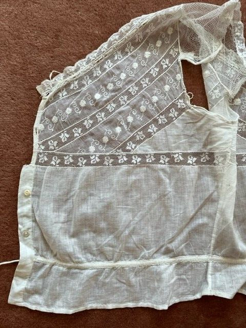 Antique Edwardian Camisole- fine cotton lawn and … - image 3