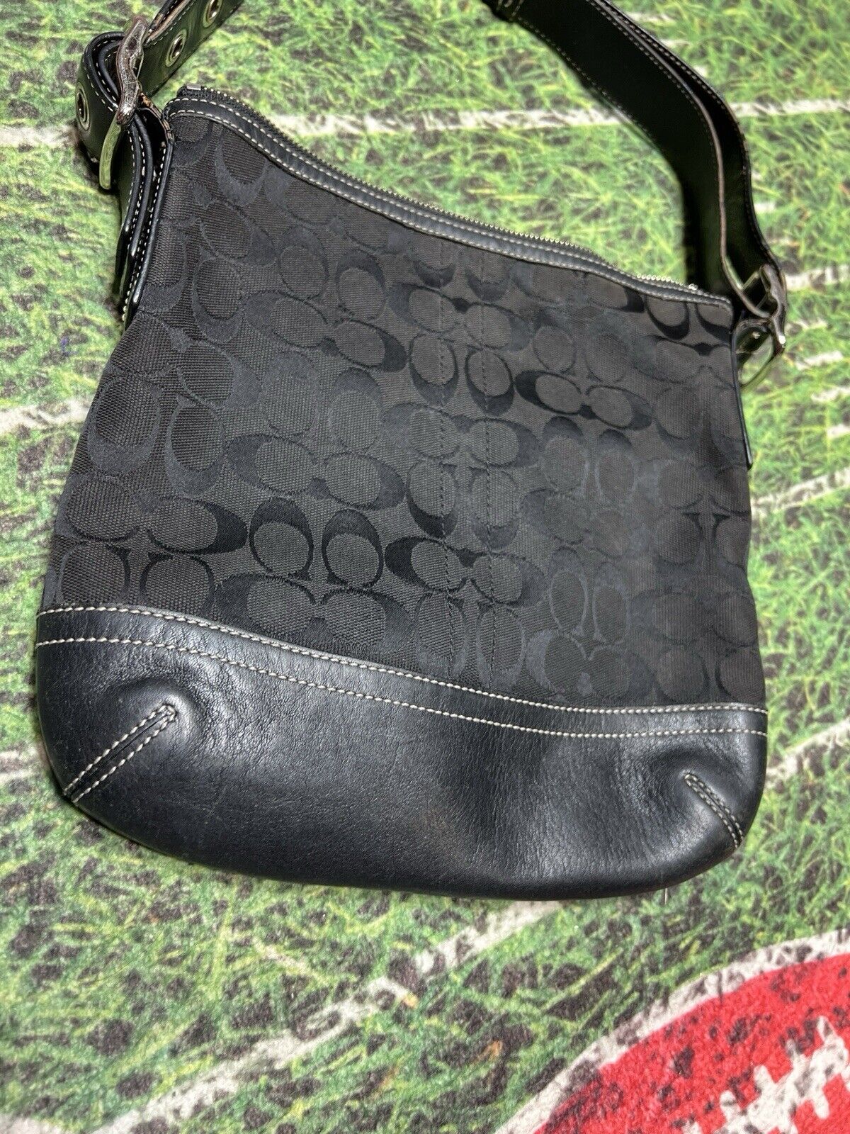 Coach Black Jacquard Signature Hobo - image 3