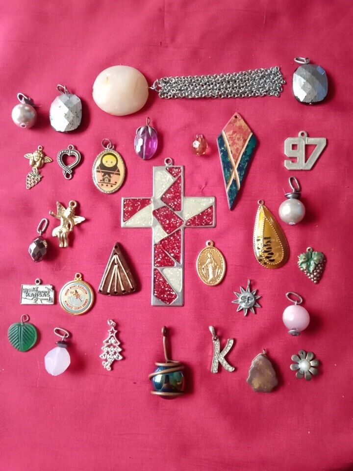 Vintage Lot Of 30 Pendents - image 1