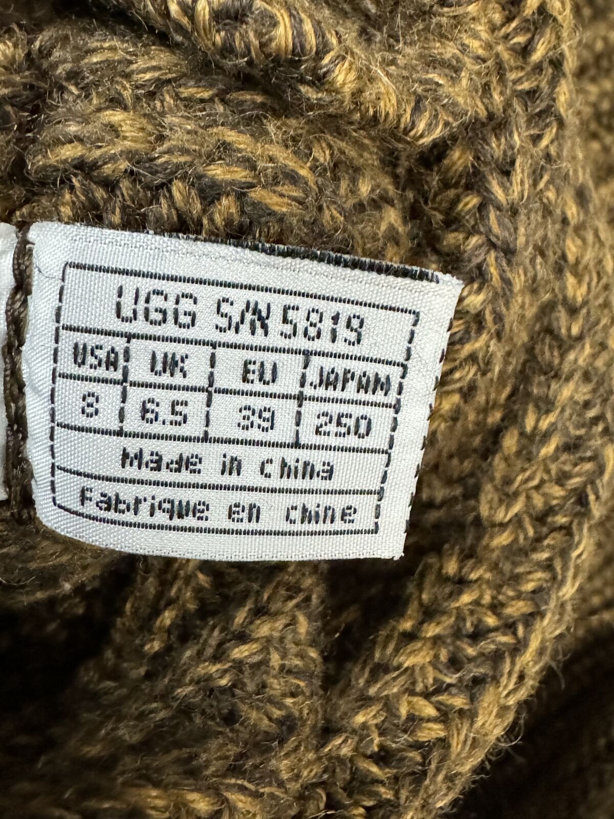 UGG Australia Women's Classic Cardy 5819 Tan Butt… - image 6