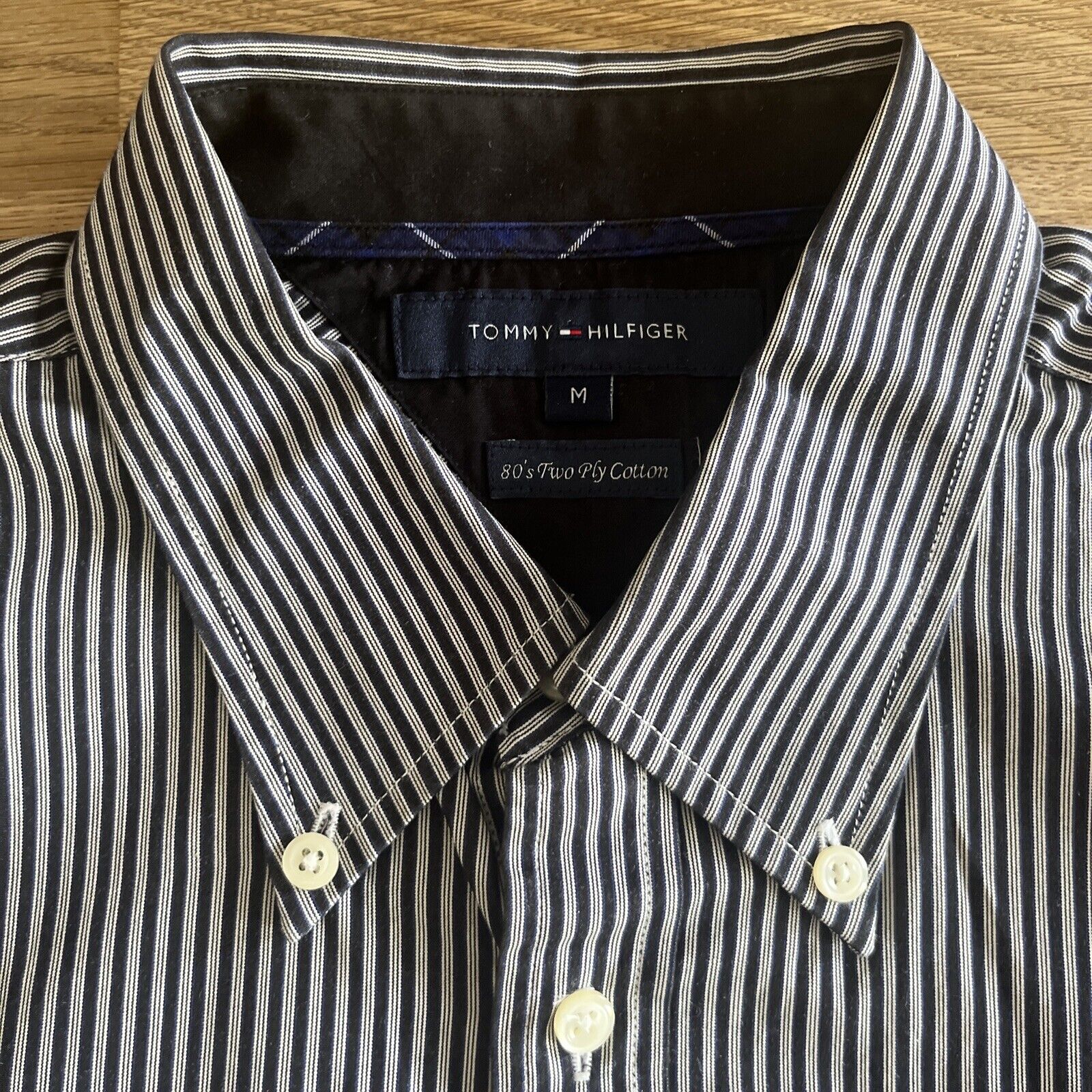 £95+ TOMMY HILFIGER MENS BLACK/NAVY STRIPE BUTTON… - image 1