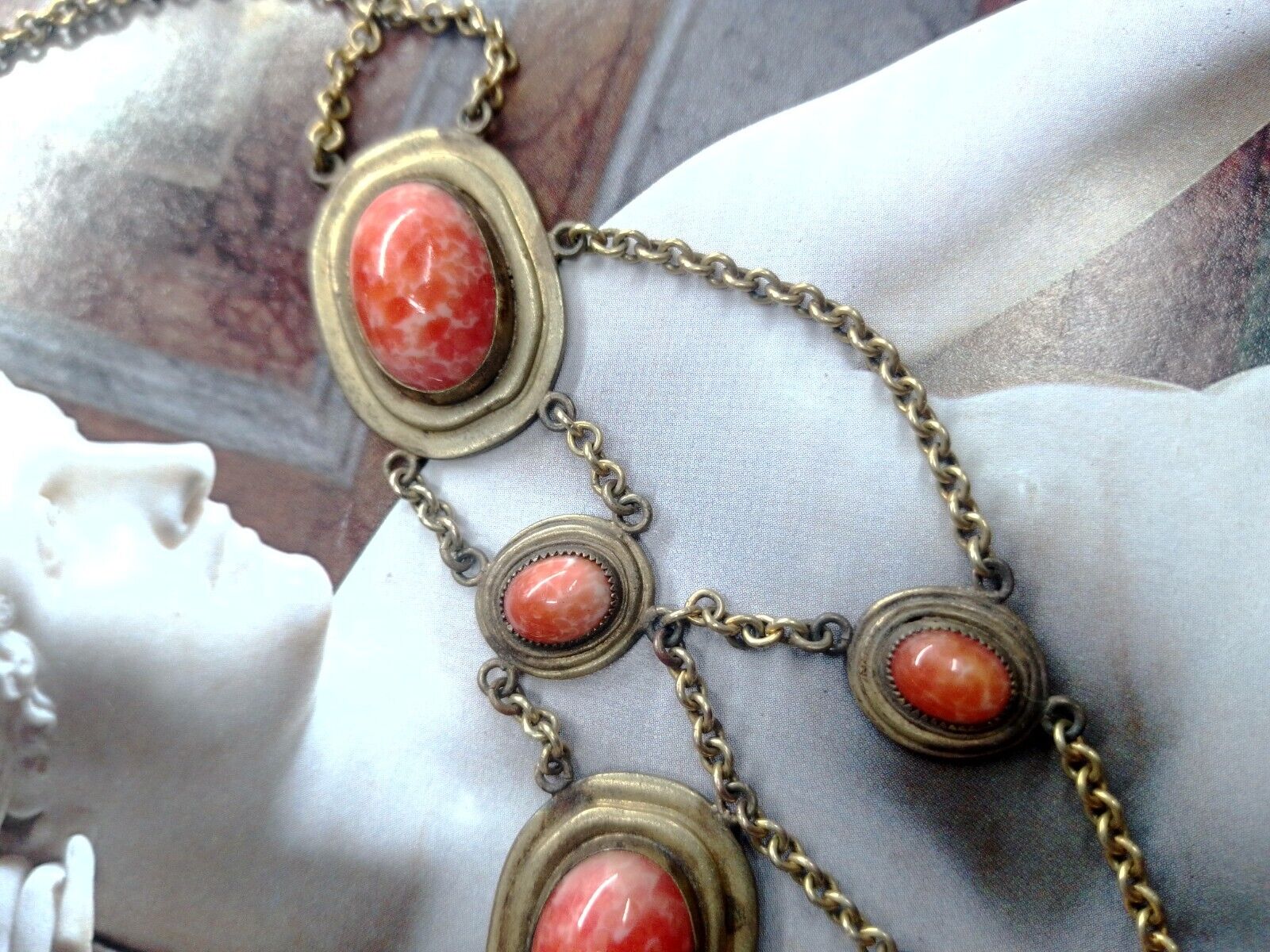 Gorgeous Antique Art Deco Faux Coral Necklace (Gl… - image 5