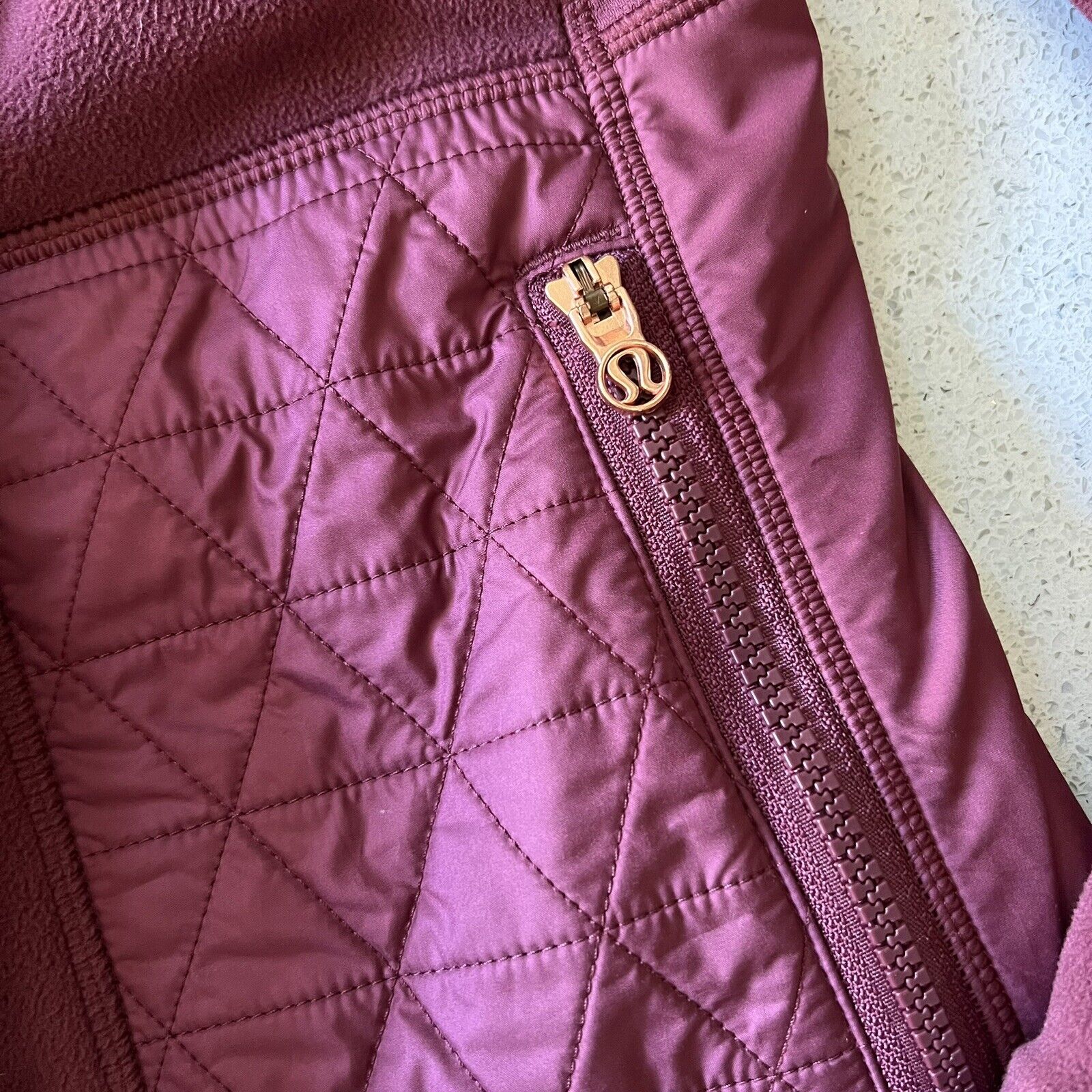 VEUC Lululemon Fleecy Keen Jacket III Removable H… - image 7