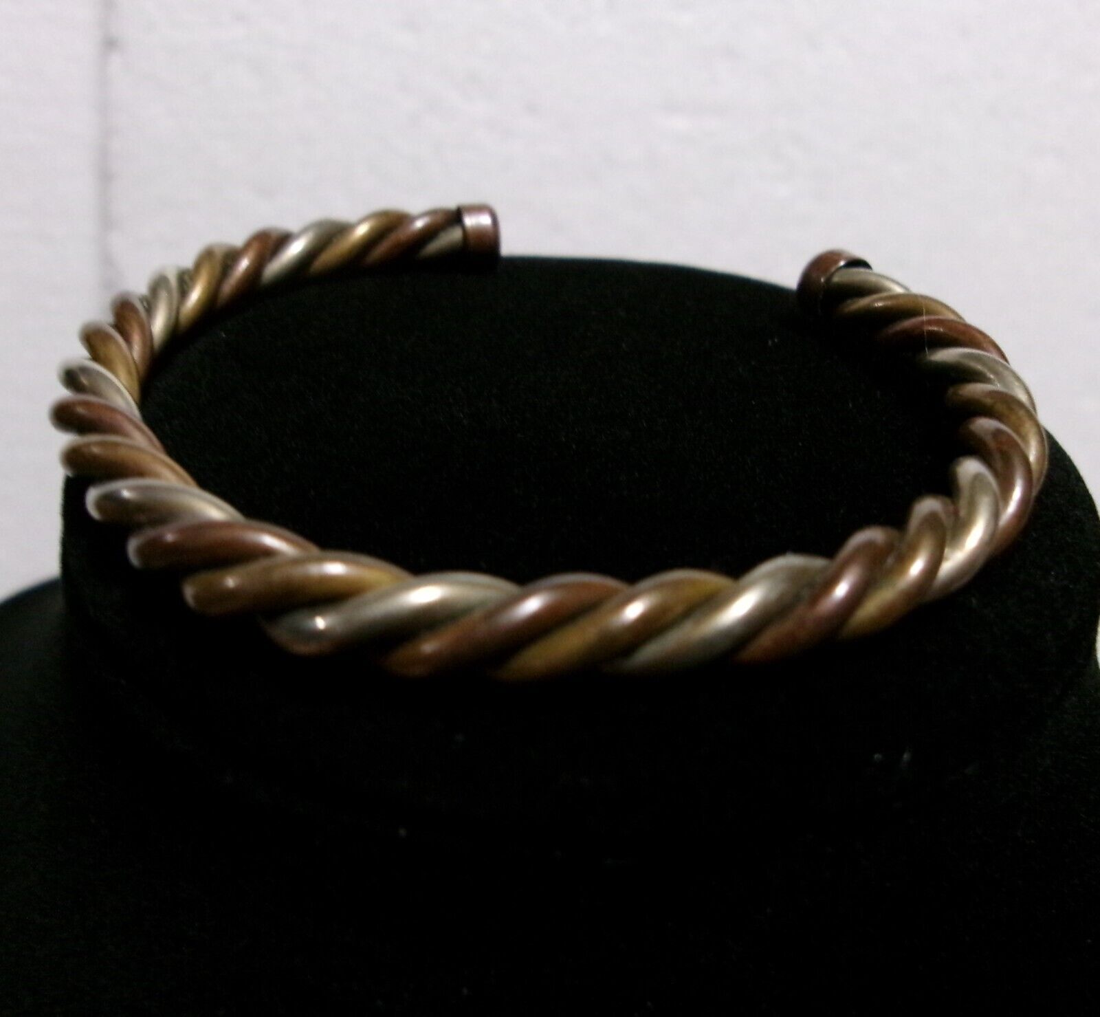 Vintage AVON Cuff Bracelet 1970's Twisted Metals … - image 2