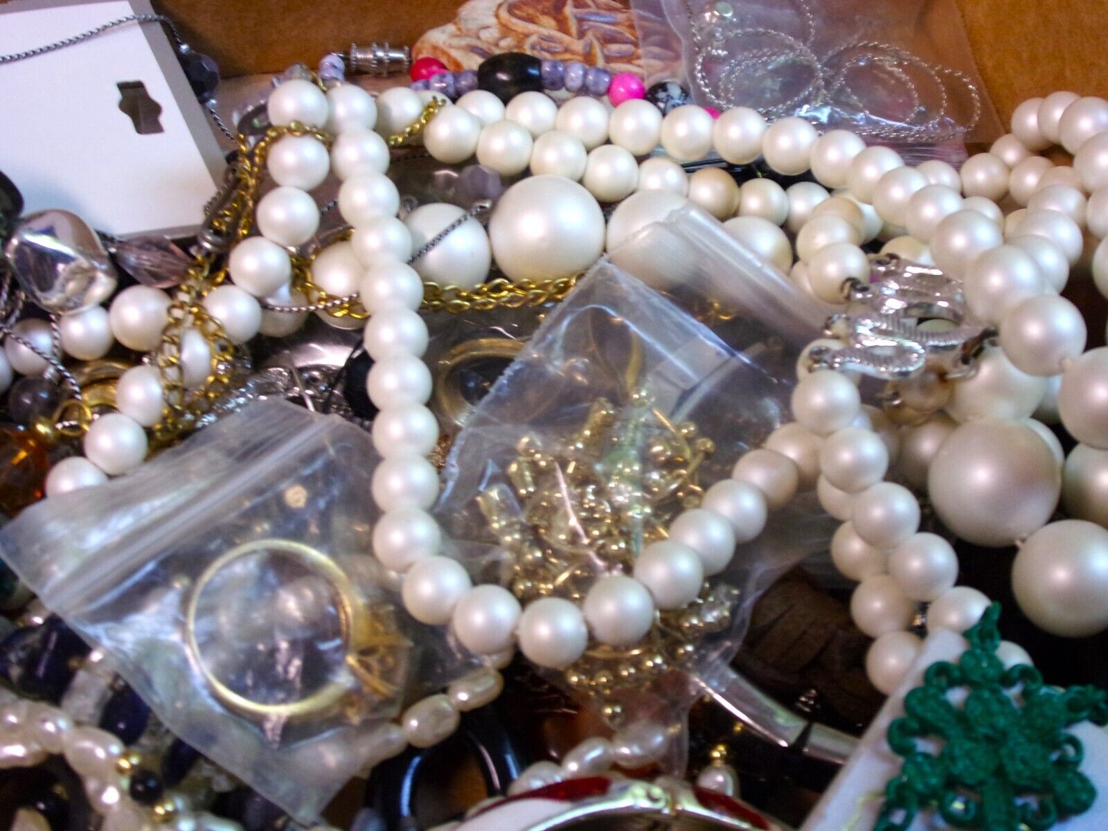 Huge Junk Jewelry Lot 3Lbs Most Wearable Some For… - image 5