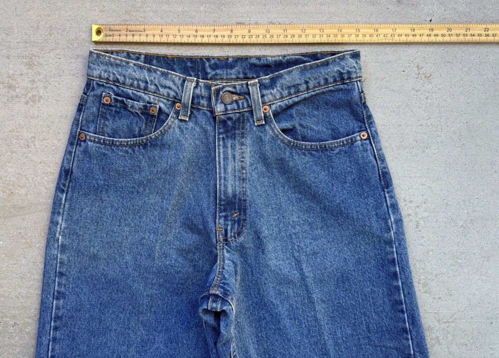 Vintage Levi’s Jeans Men’s 31x28 Blue 565 Baggy L… - image 9