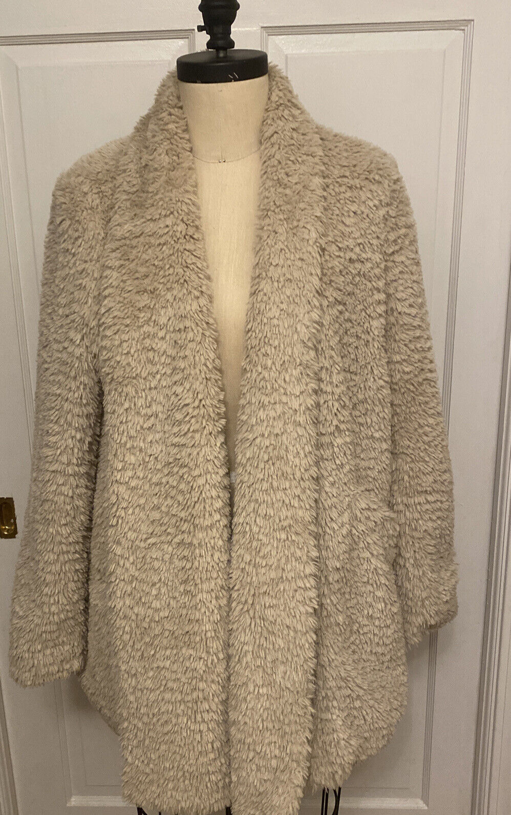 Kenneth Cole Size L Women's Tan Beige Textured Fa… - image 1