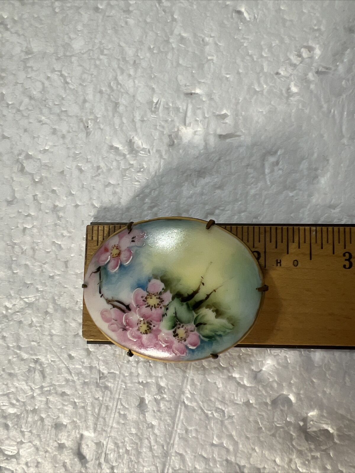 Victorian Hand Painted Porcelain Flowered Brooch - image 5