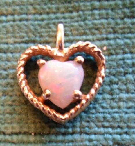 14K Yellow Gold Heart Shaped Opal Pendant