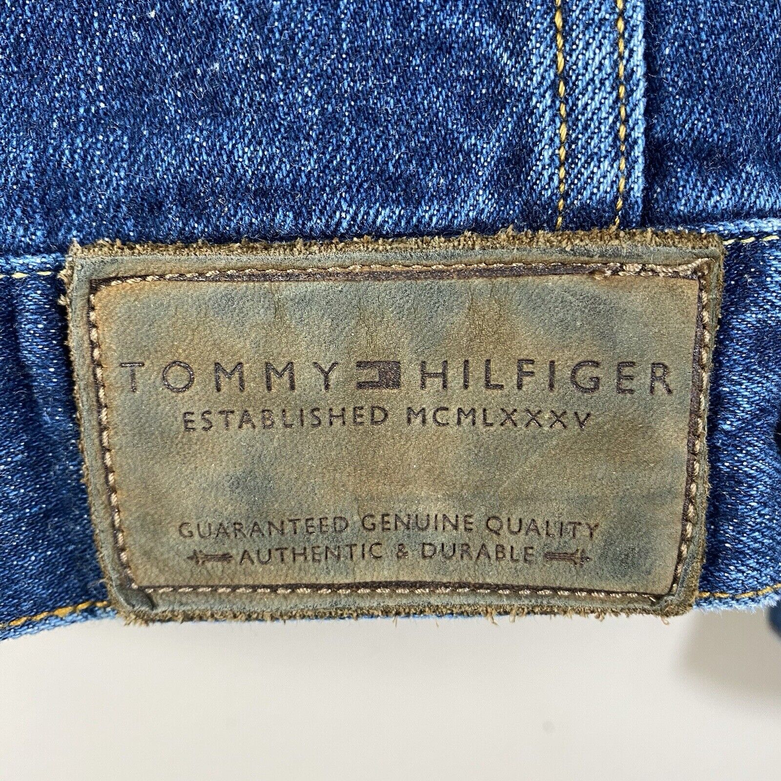 Vintage Tommy Hilfiger Denim Trucker Jacket Men X… - image 9