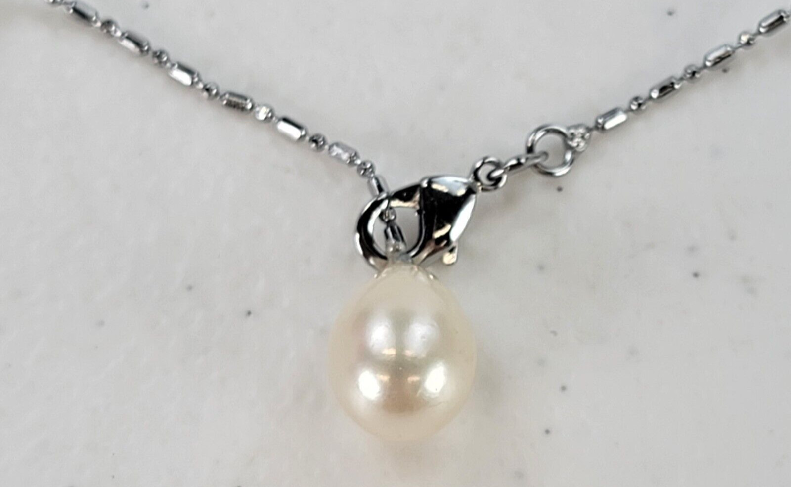 Silver-Tone White Fresh Water Pearl Bead Necklace… - image 6