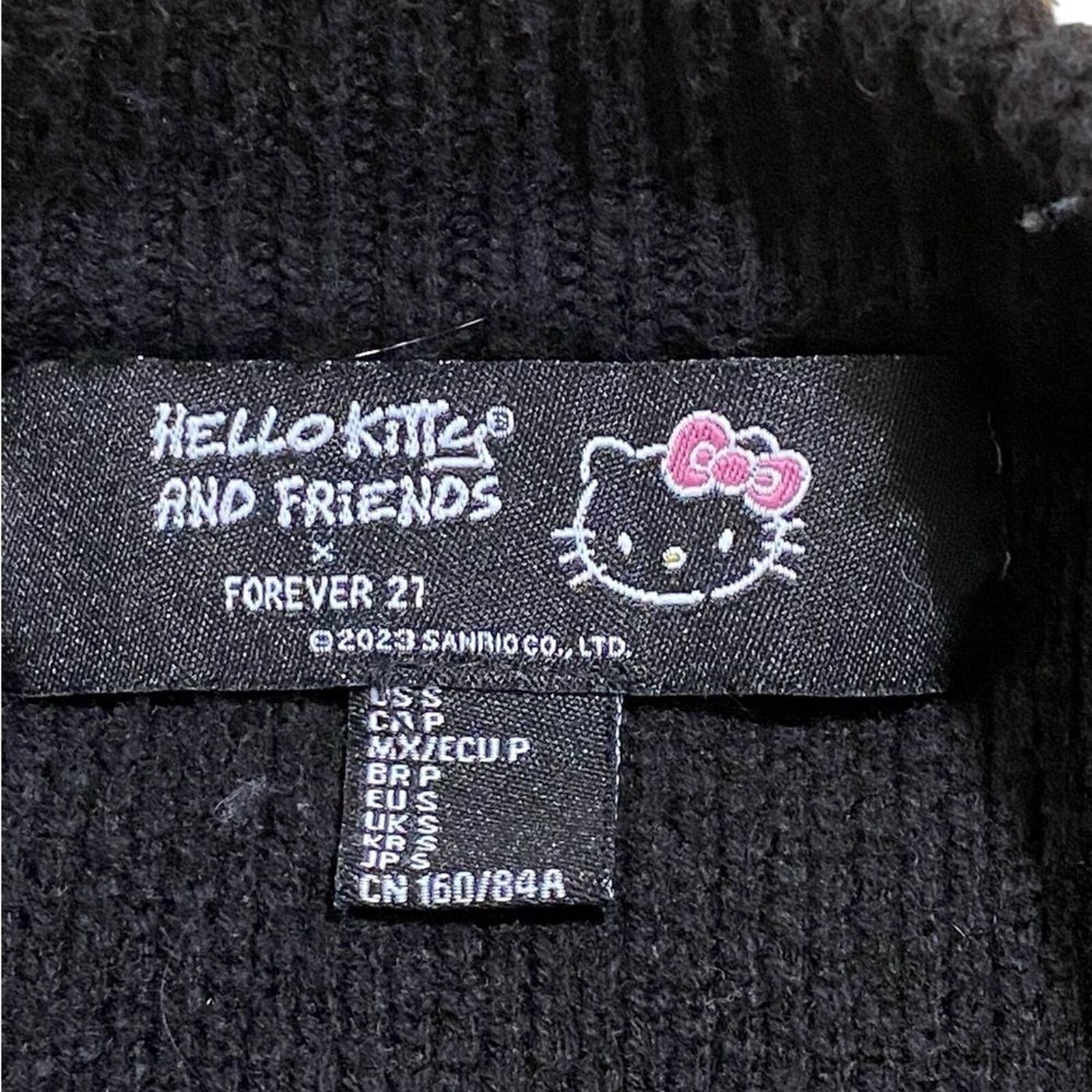 Hello Kitty and Friends X Forever 21 Sweater - image 5