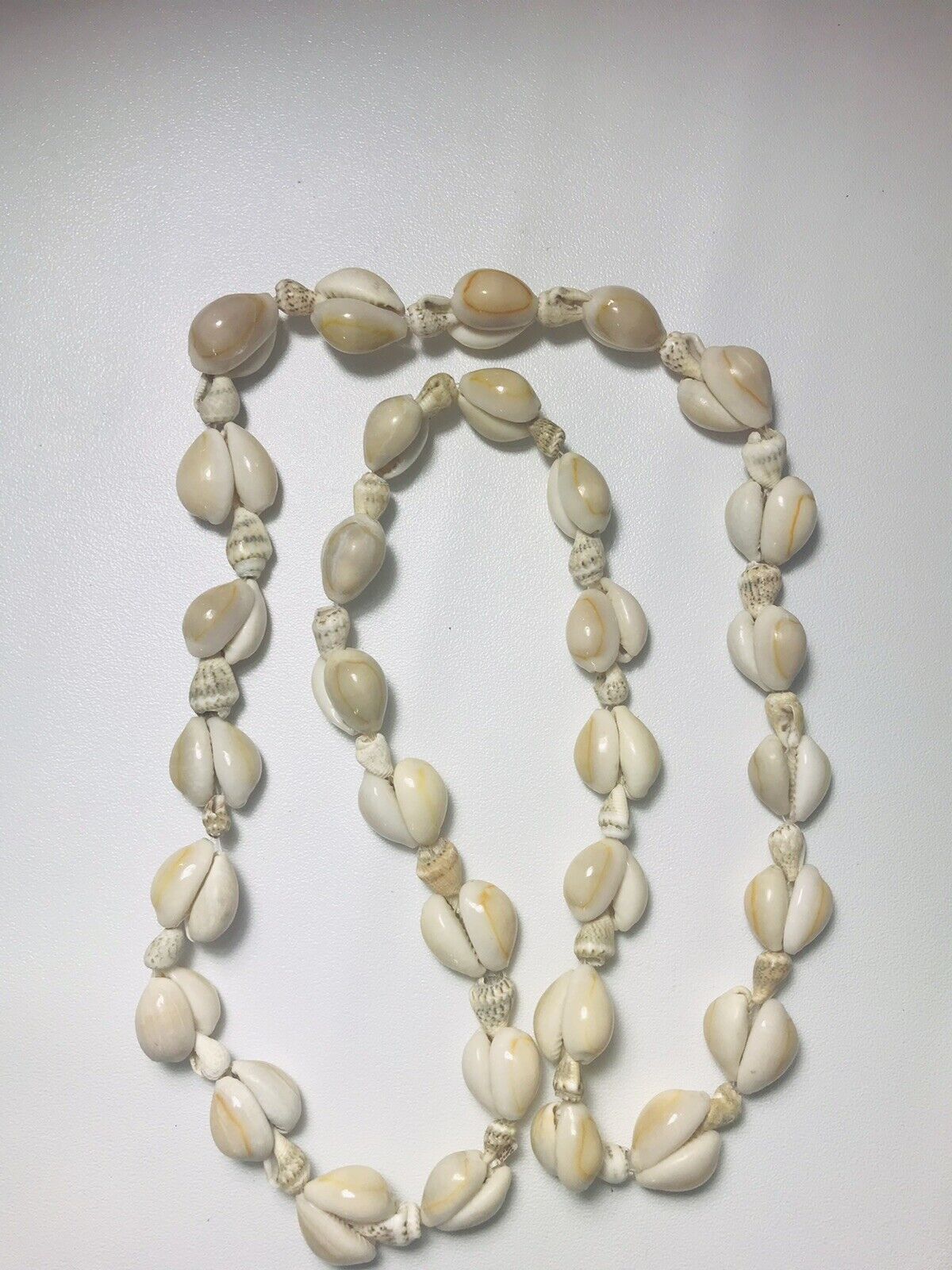 Shell 36" Necklace Hawaiian Vintage VISCO Lei Fer… - image 3