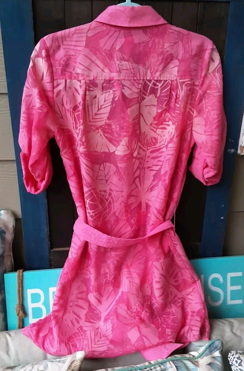 Lilly Pulitzer Pink Coverup Size S. - image 5