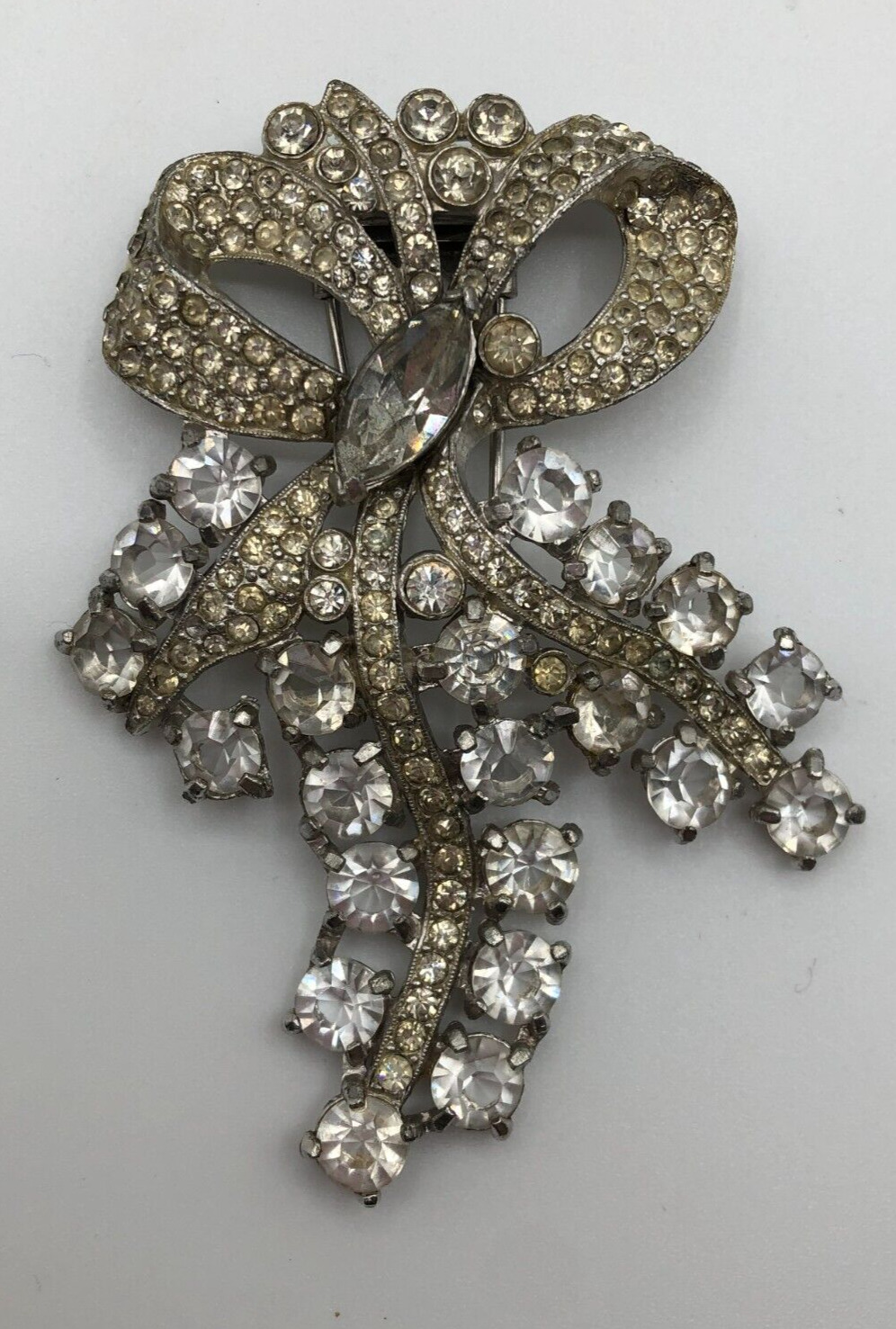 Vintage Coro Ribbon Rhinestone FUR CLIP Rhodium P… - image 1