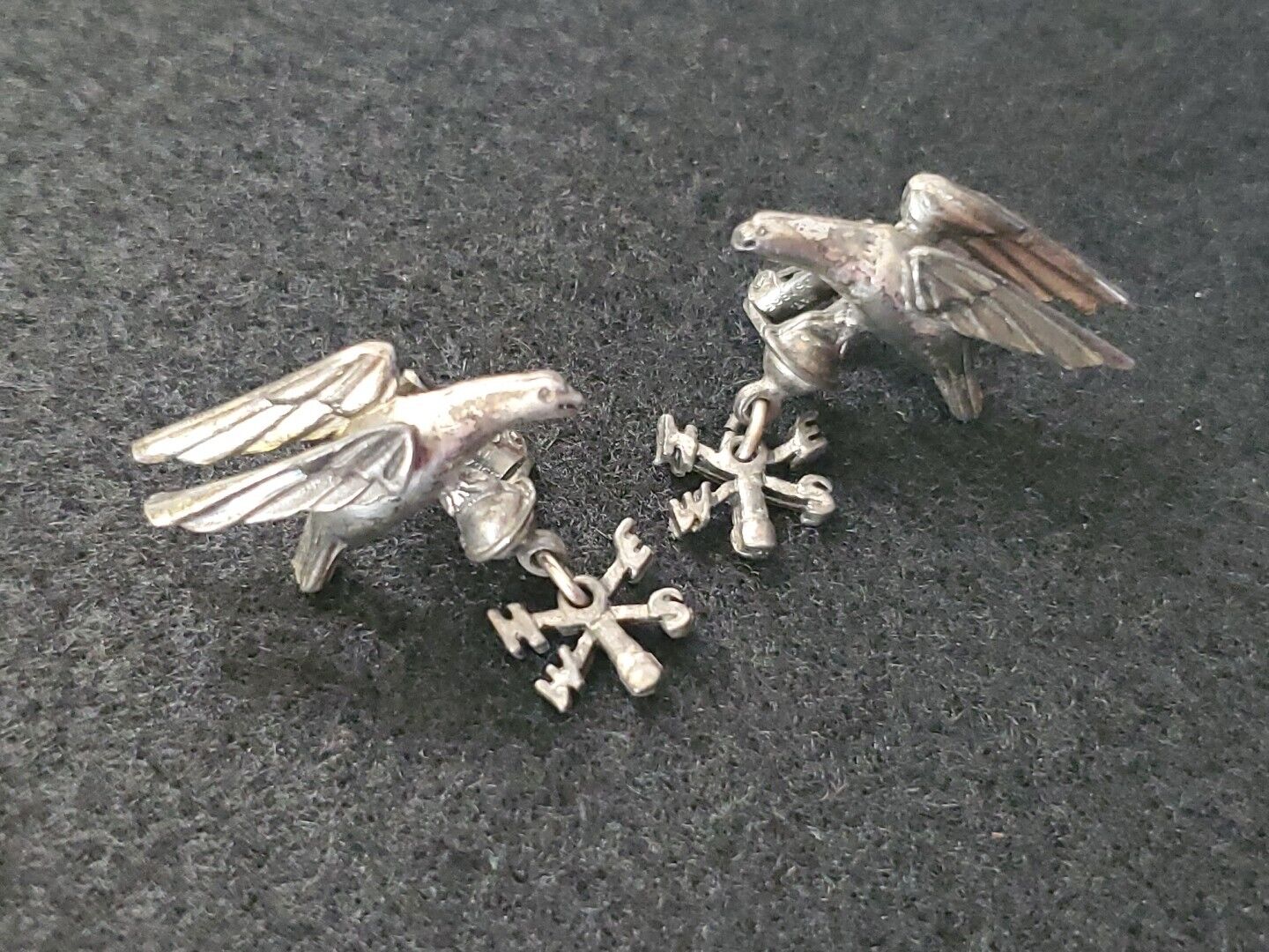 Vintage Rare Monet Eagle Bird Compass Clip On Ear… - image 2