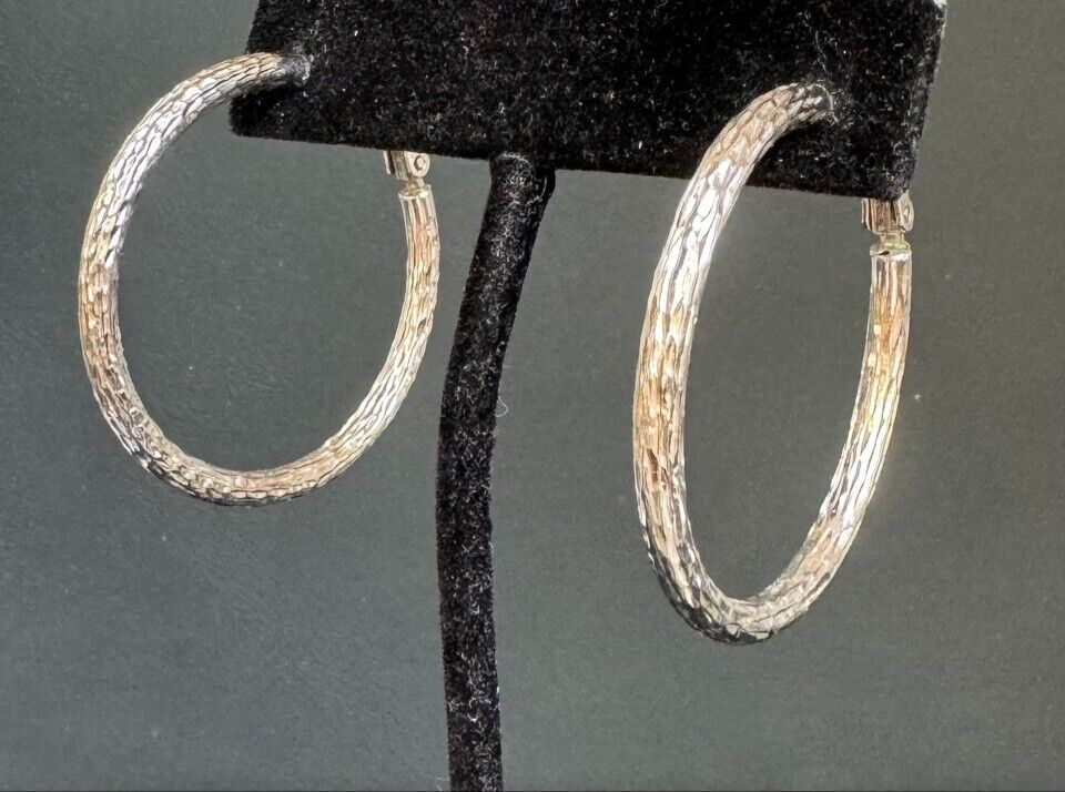 JCM 925 STERLING SILVER BRIGHT CUT HOOP EARRINGS - image 4