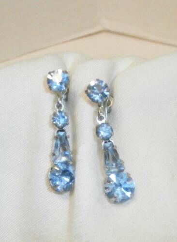 GREAT VINTAGE WEISS AQUA BLUE ICE RHINESTONE EARR… - image 1