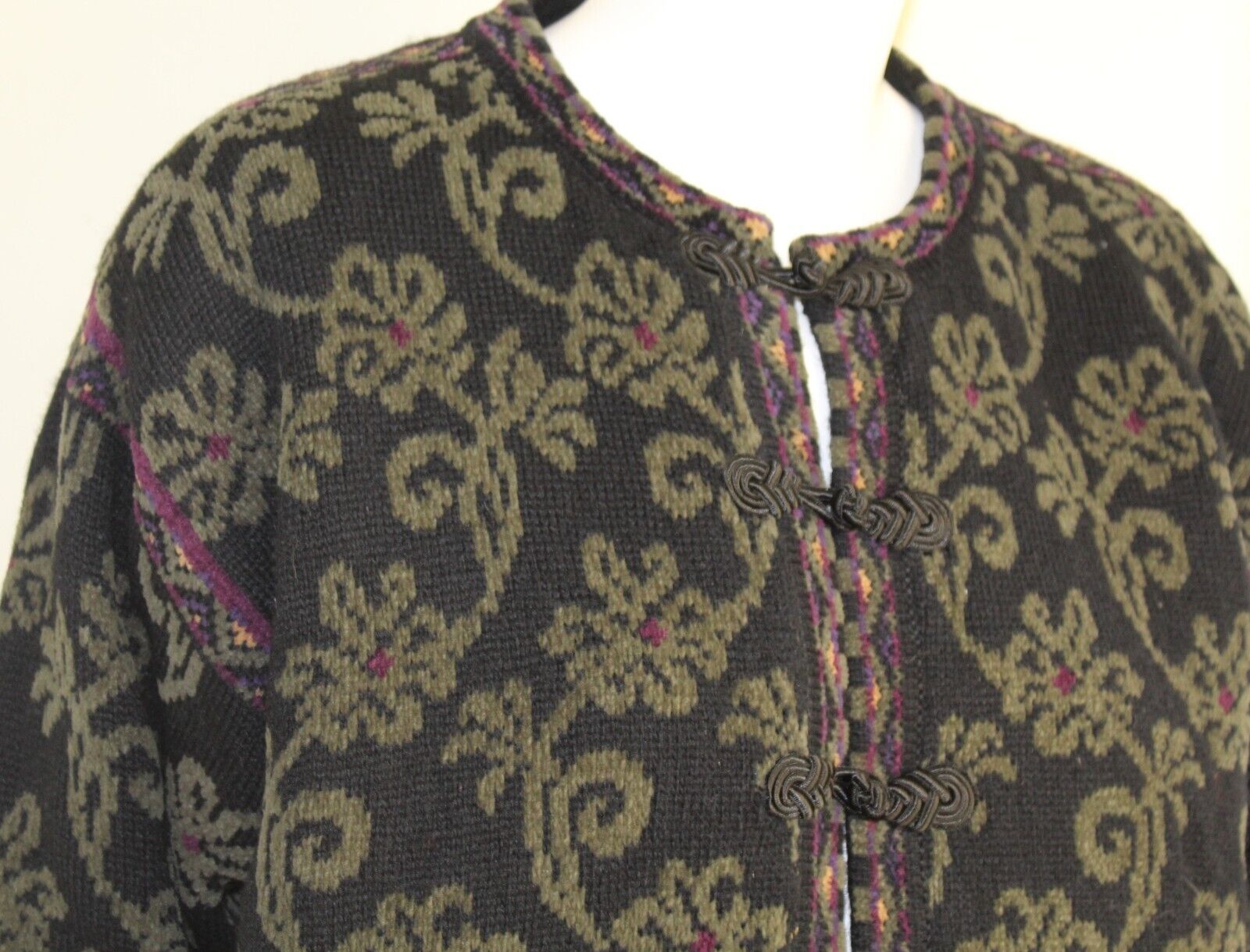 Icelandic Design Sz L Gorgeous Wool Chenille Asia… - image 6