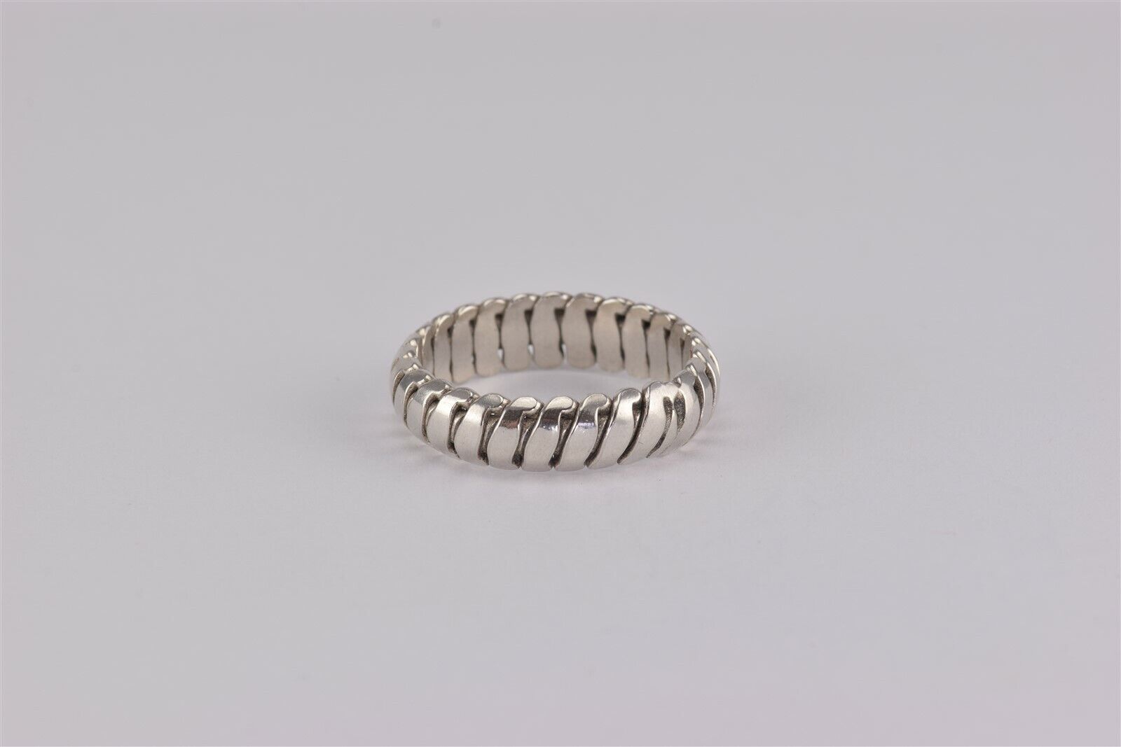 Sterling Silver 5.5mm Coiled Rounded Band Ring 92… - image 1