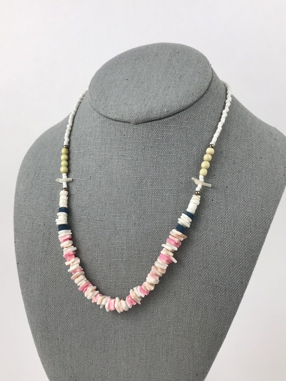 Vintage Fetish Bird Pink Puka Shell Necklace Hawa… - image 8