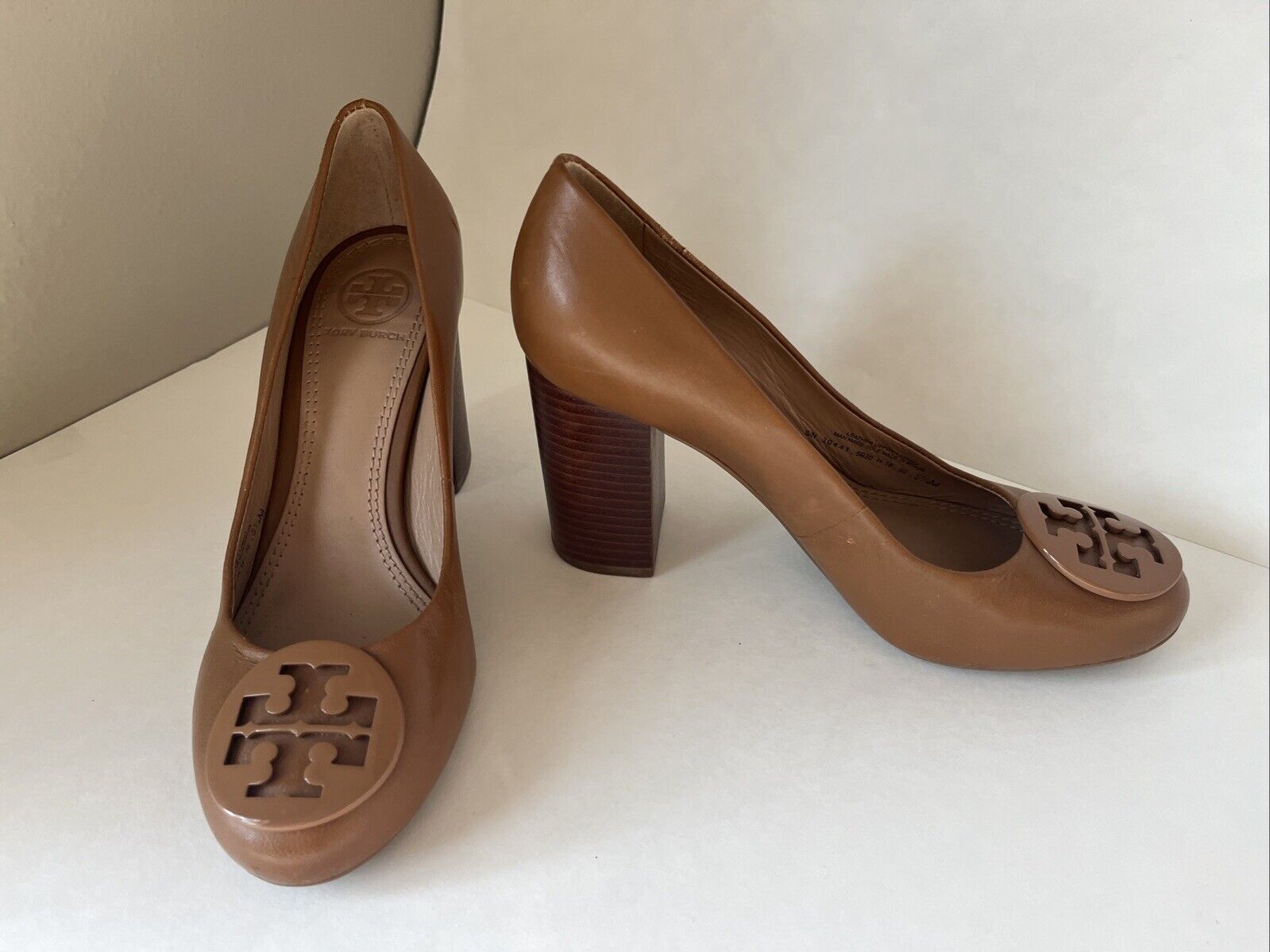 Tory Burch Block Heel Pumps 5.5M Janey Brown Leat… - image 1