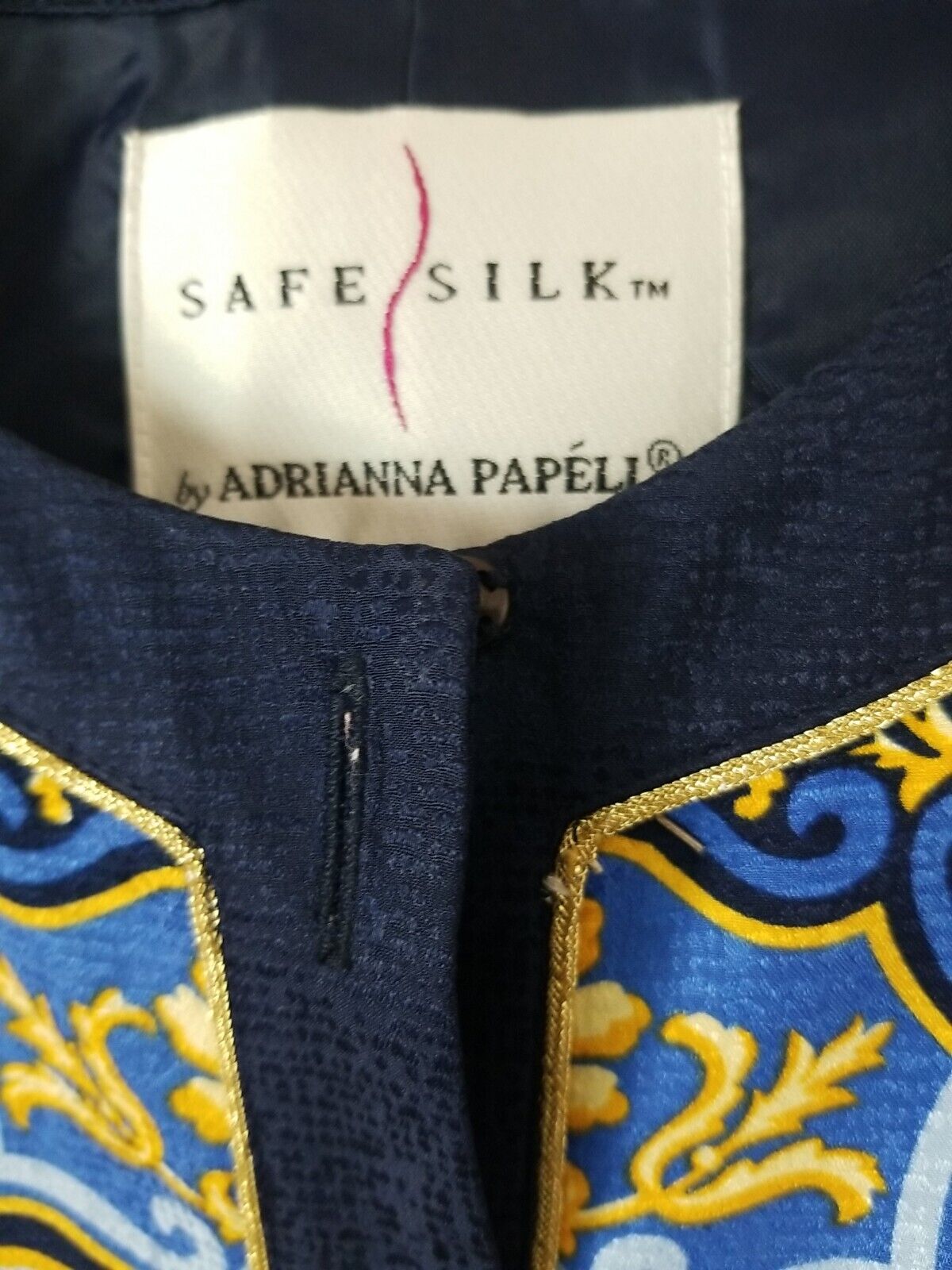 Vintage SAFE SILK By Adrianna Papell Gold Button … - image 4