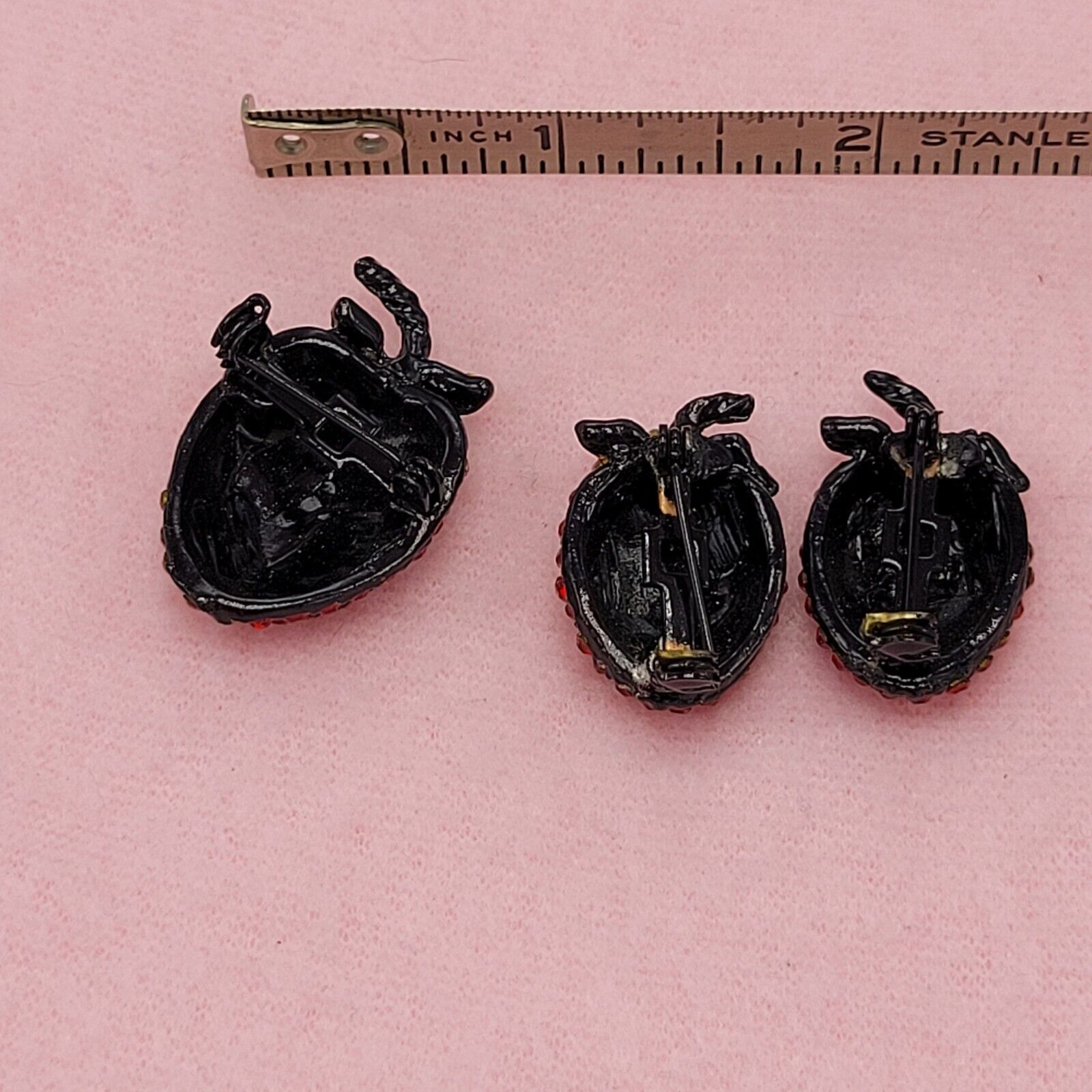 Strawberries Strawberry Set of 3 Estate Brooches … - image 7