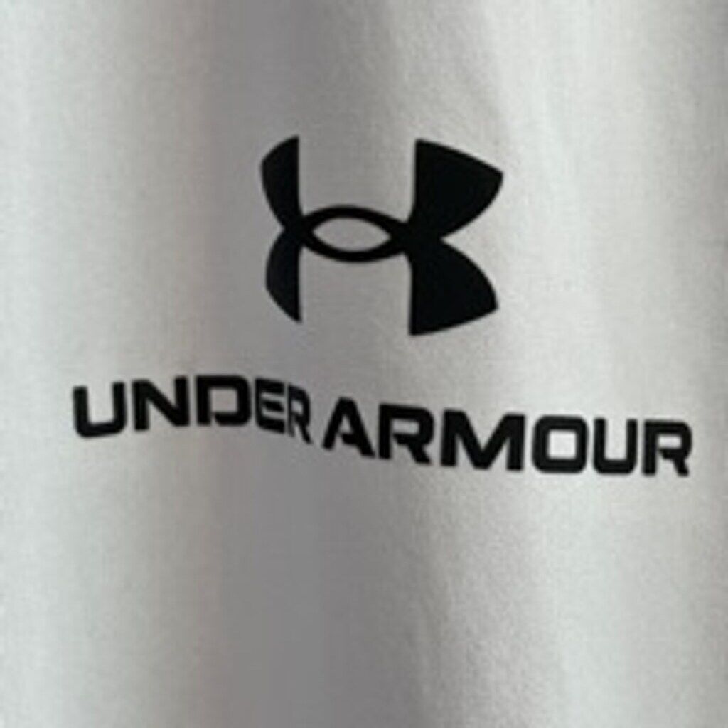 Under Armour UA Rush Shirt Size Medium White Loose - image 3