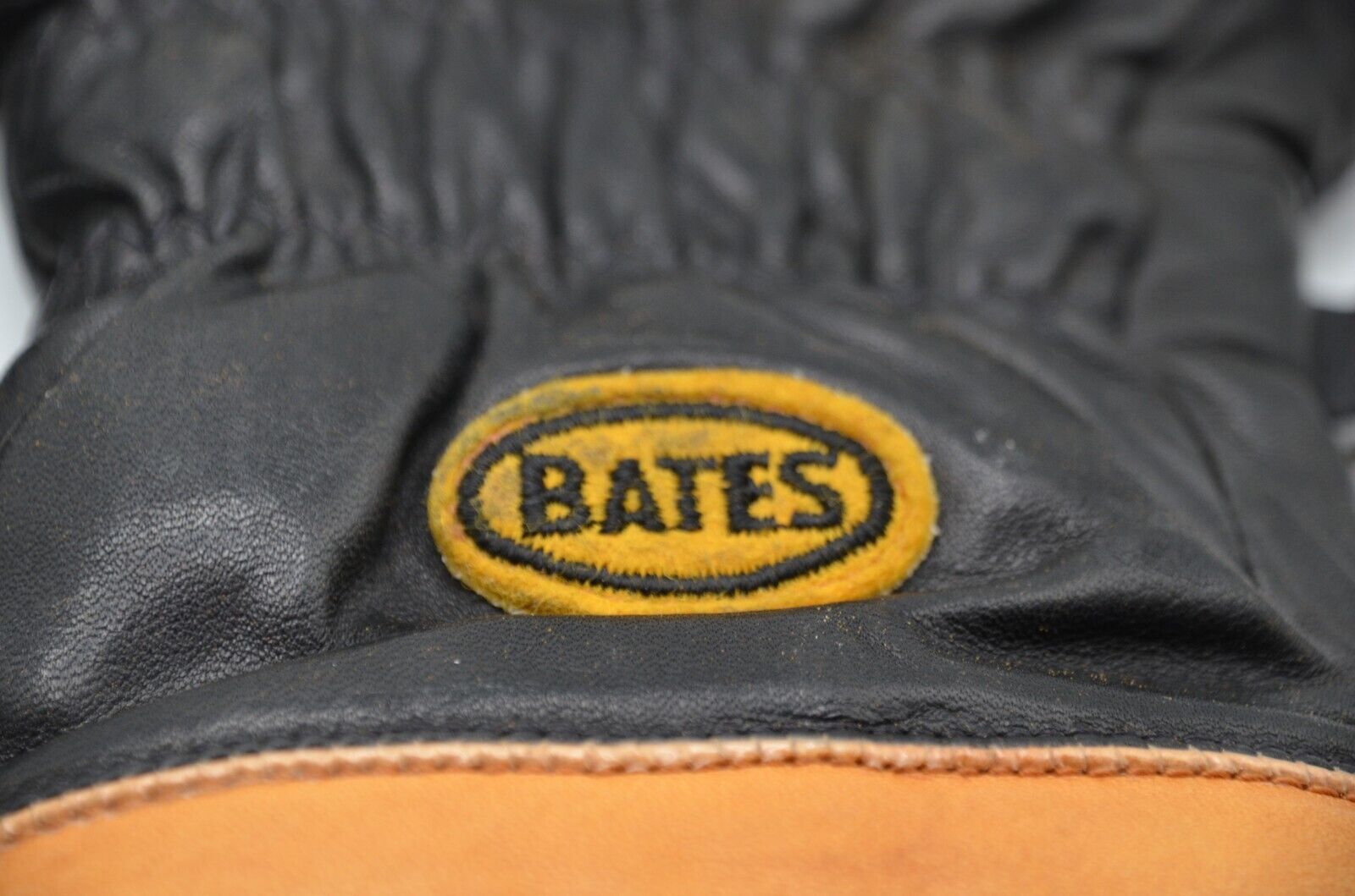 Vintage Bates Motorcycle Riding Leather Gloves In… - image 18