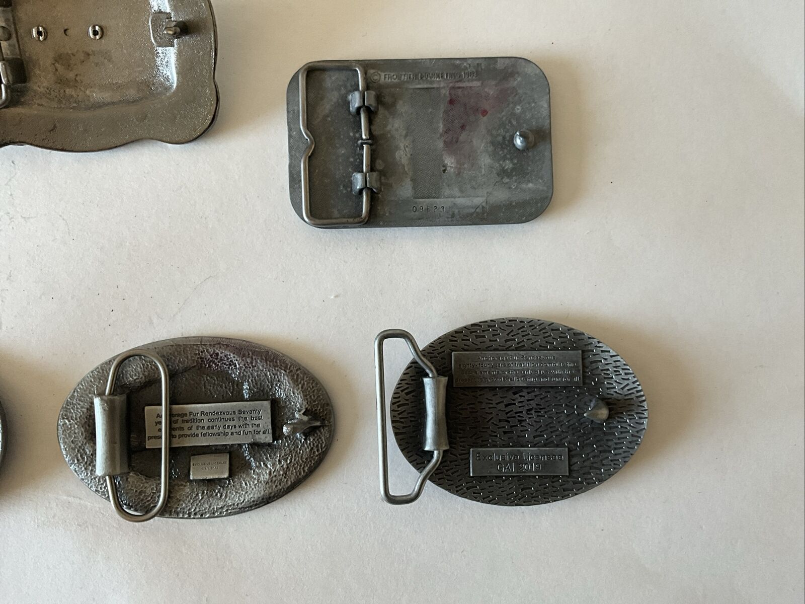 Lot Of 8 Vintage Belt Buckles - image 7