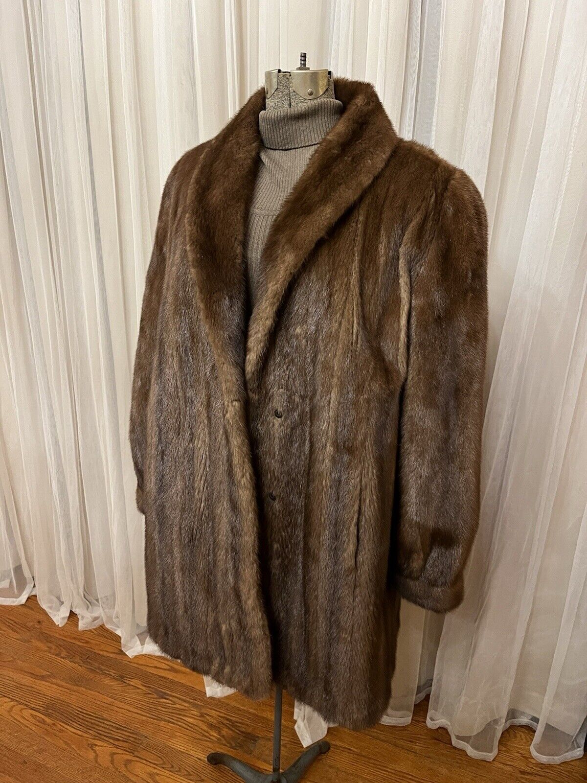 Classic Brown Mink Coat Mid Length Size Large 12 … - image 2