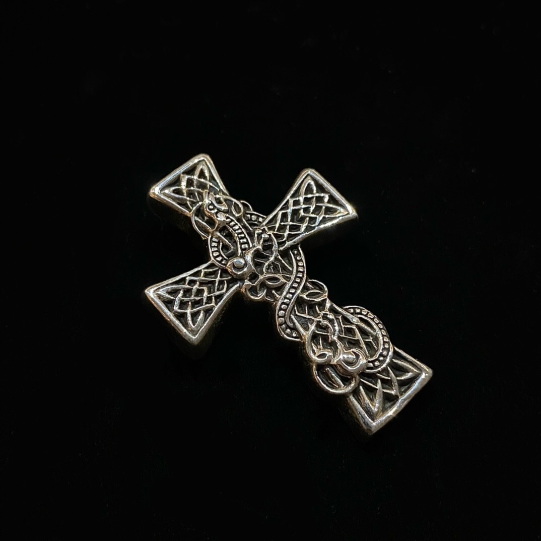 Chrome hearts 925 Silver Flame Cross pendant - image 6