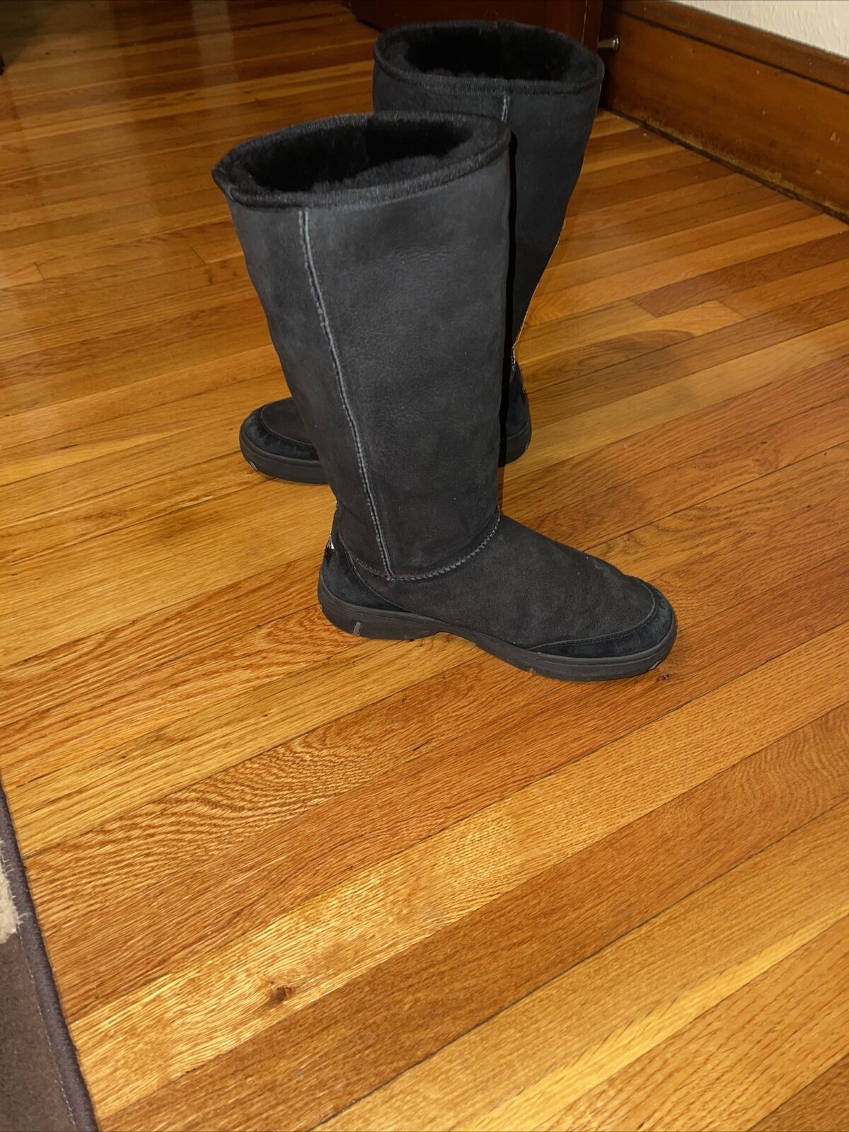 UGG AUSTRALIA CLASSIC TALL BLACK BOOTS Sz W9 - image 5