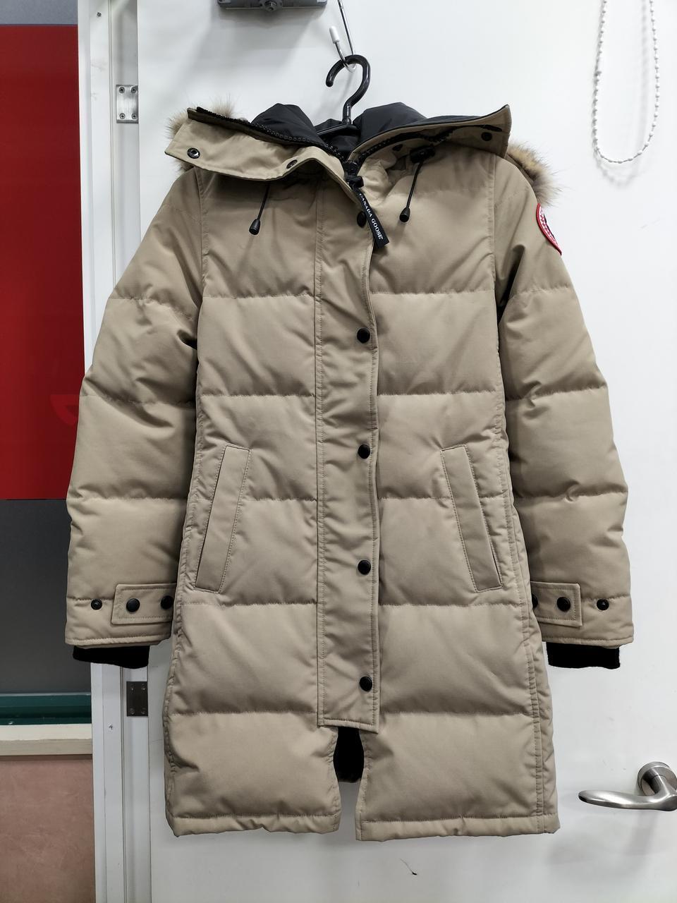 Canada Goose 2302Jl Mackenzie Parka - image 1