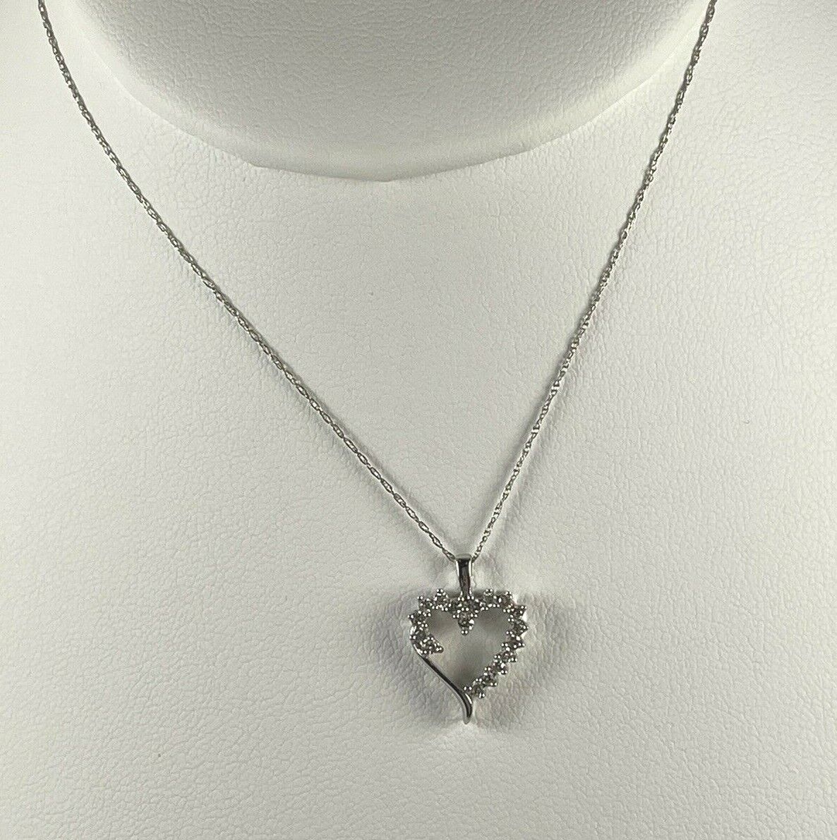 10K White Gold Dainty 1/4CTW Diamond Heart Neckla… - image 4