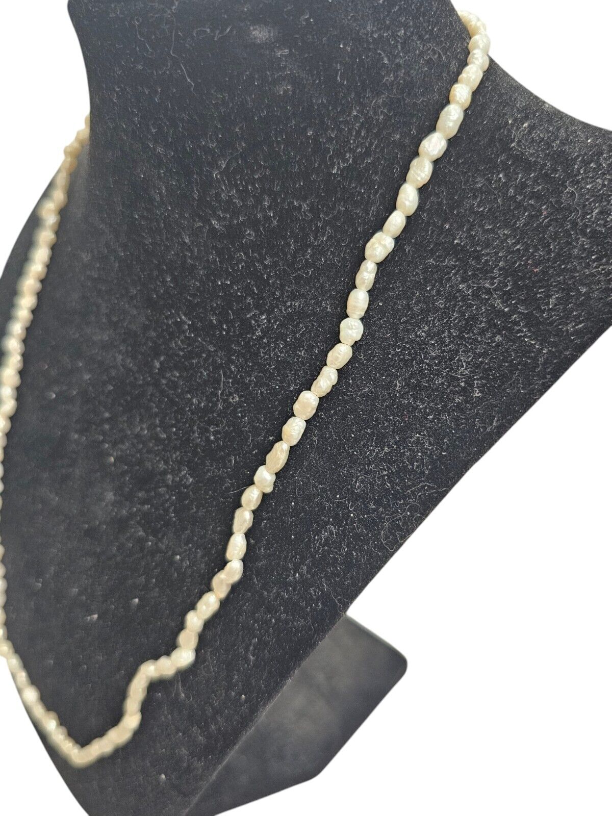 Beautiful Strand Of Baroque Petite Freshwater Pea… - image 4