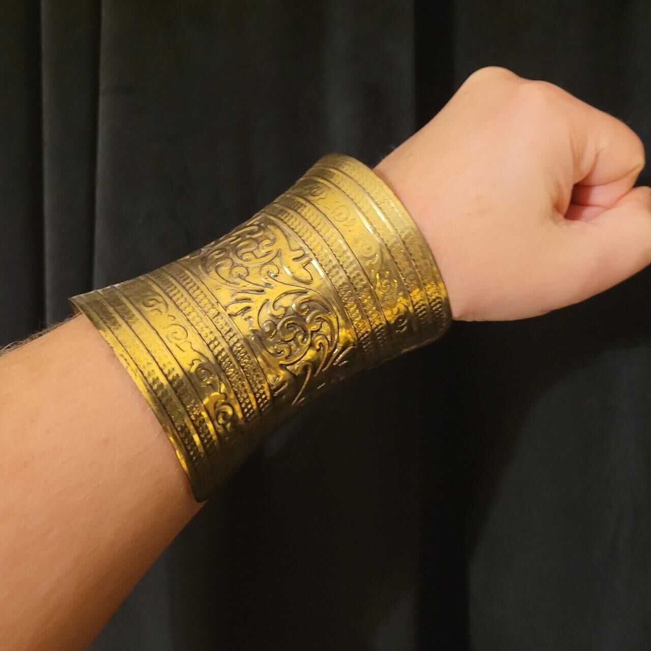 Artisan Large Brutalist Roman Style Gold Cuff Bra… - image 3