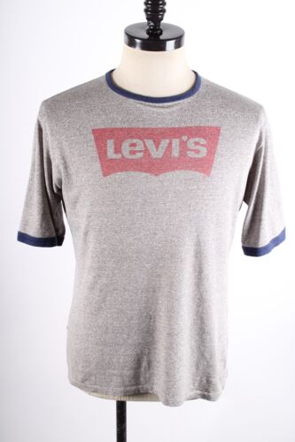 Vintage 70s Levi's Batwing Water Print T-Shirt Co… - image 1