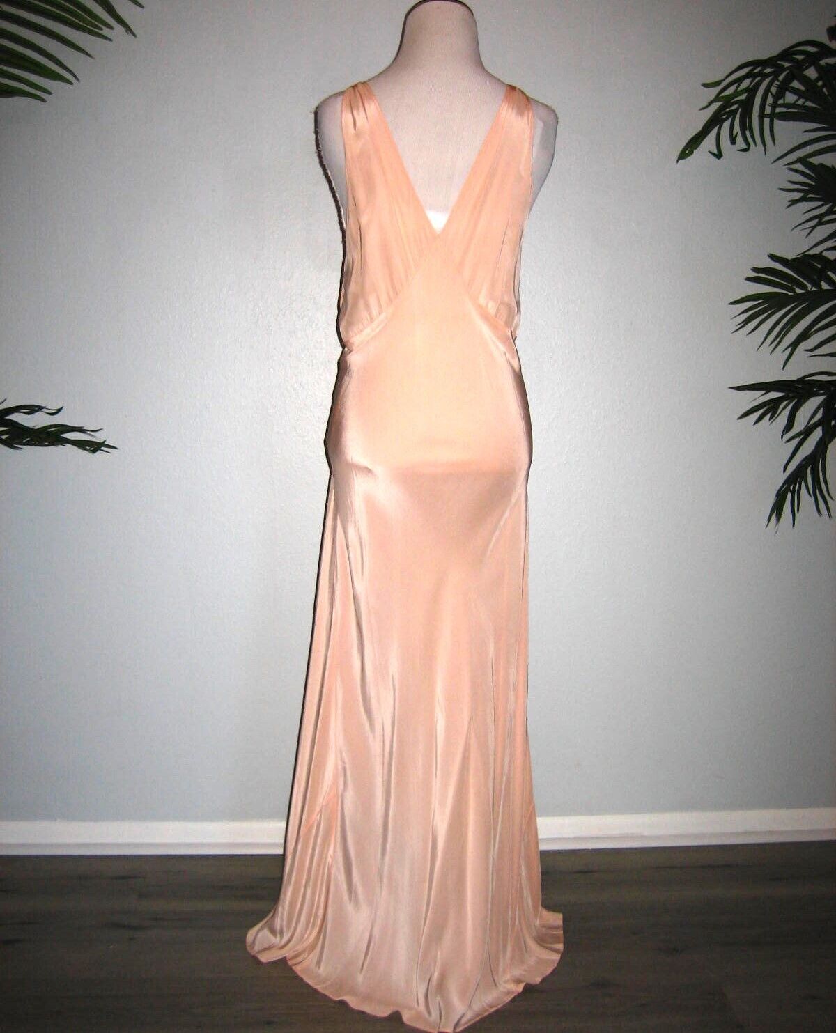 Lg. 1930's-40's,Silk,long vintage nightgown,peach… - image 5