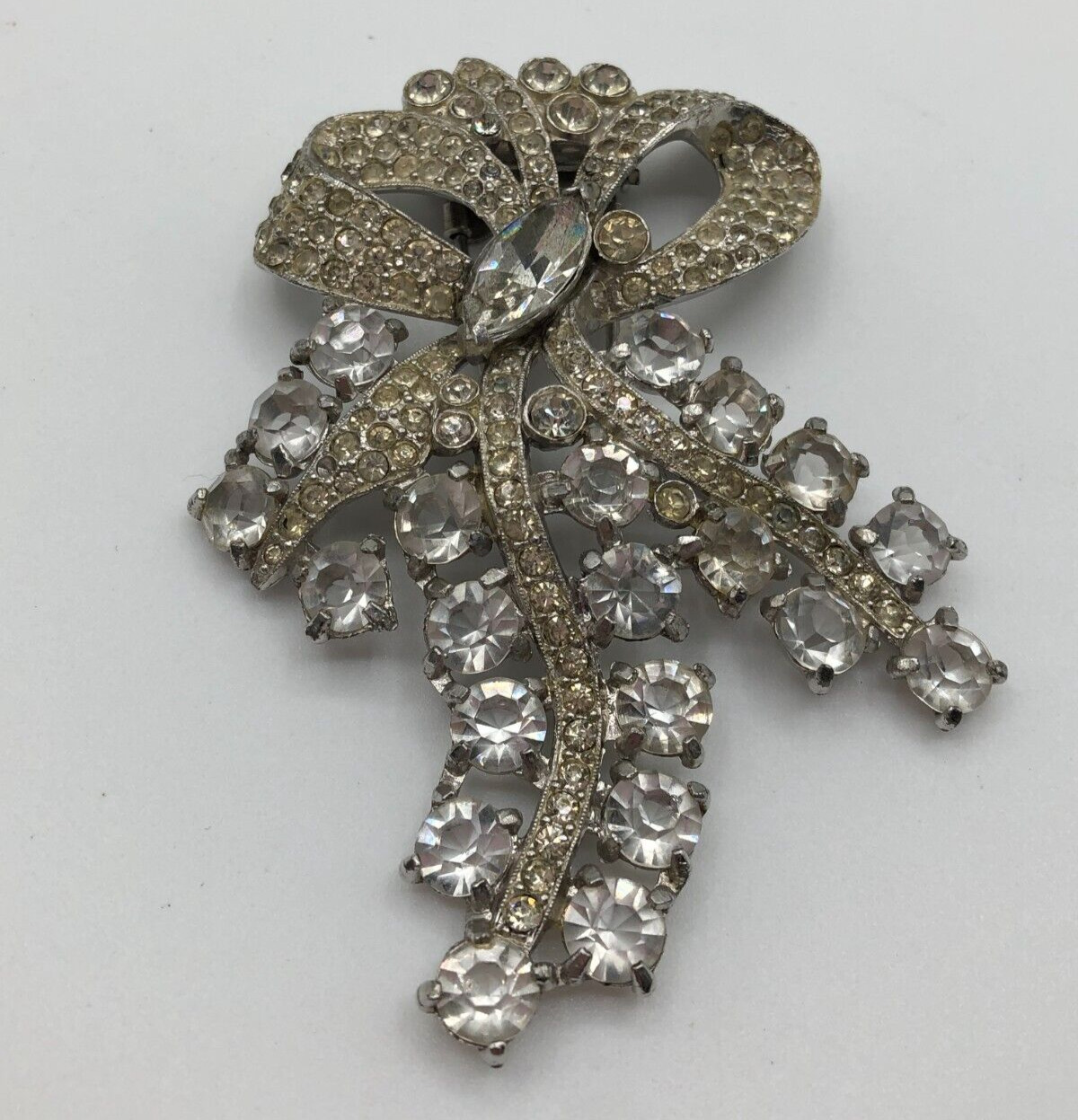 Vintage Coro Ribbon Rhinestone FUR CLIP Rhodium P… - image 2