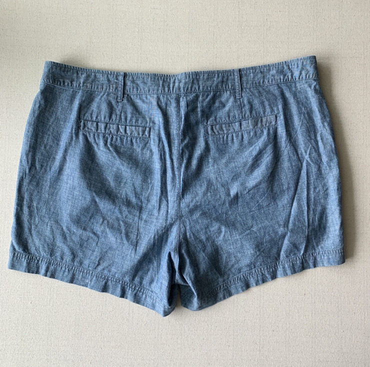 Gap 5" Light Wash Blue Chambray 100% Cotton Short… - image 6