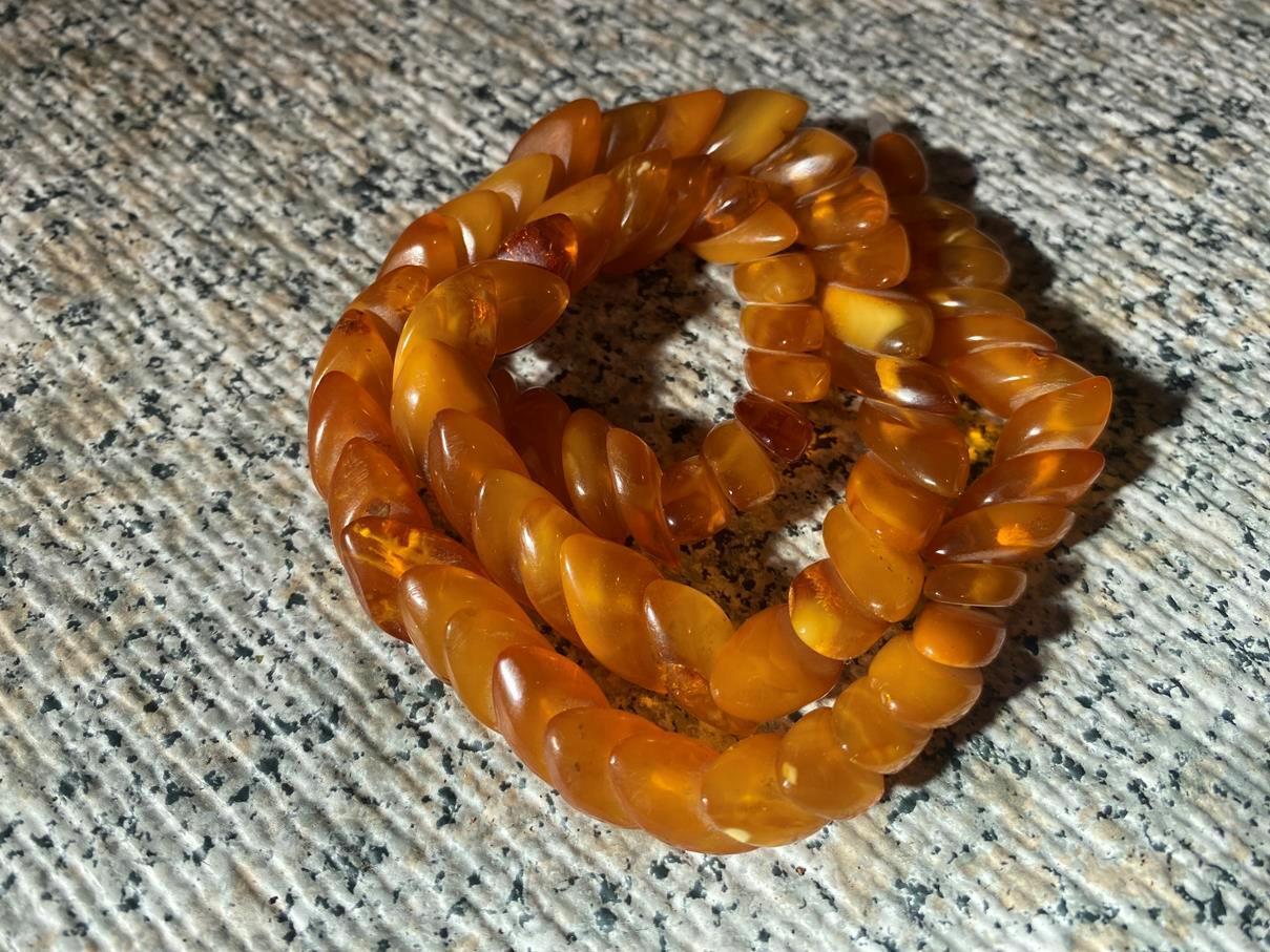 Beautiful VINTAGE BALTIC AMBER NECKLACE, 19 inch,… - image 4