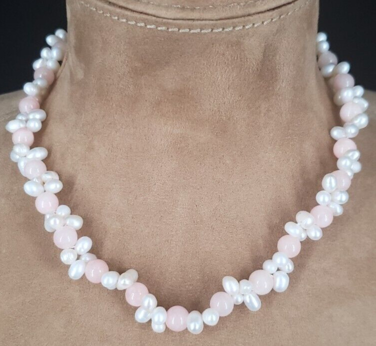 Rose Quartz and Freshwater Rice Pearl 17" Necklac… - image 1